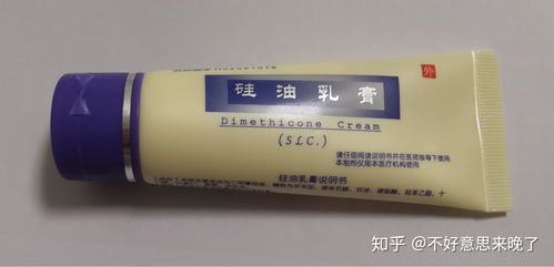 平价好用的美白产品推荐 探索酸性染料成分的护肤选择